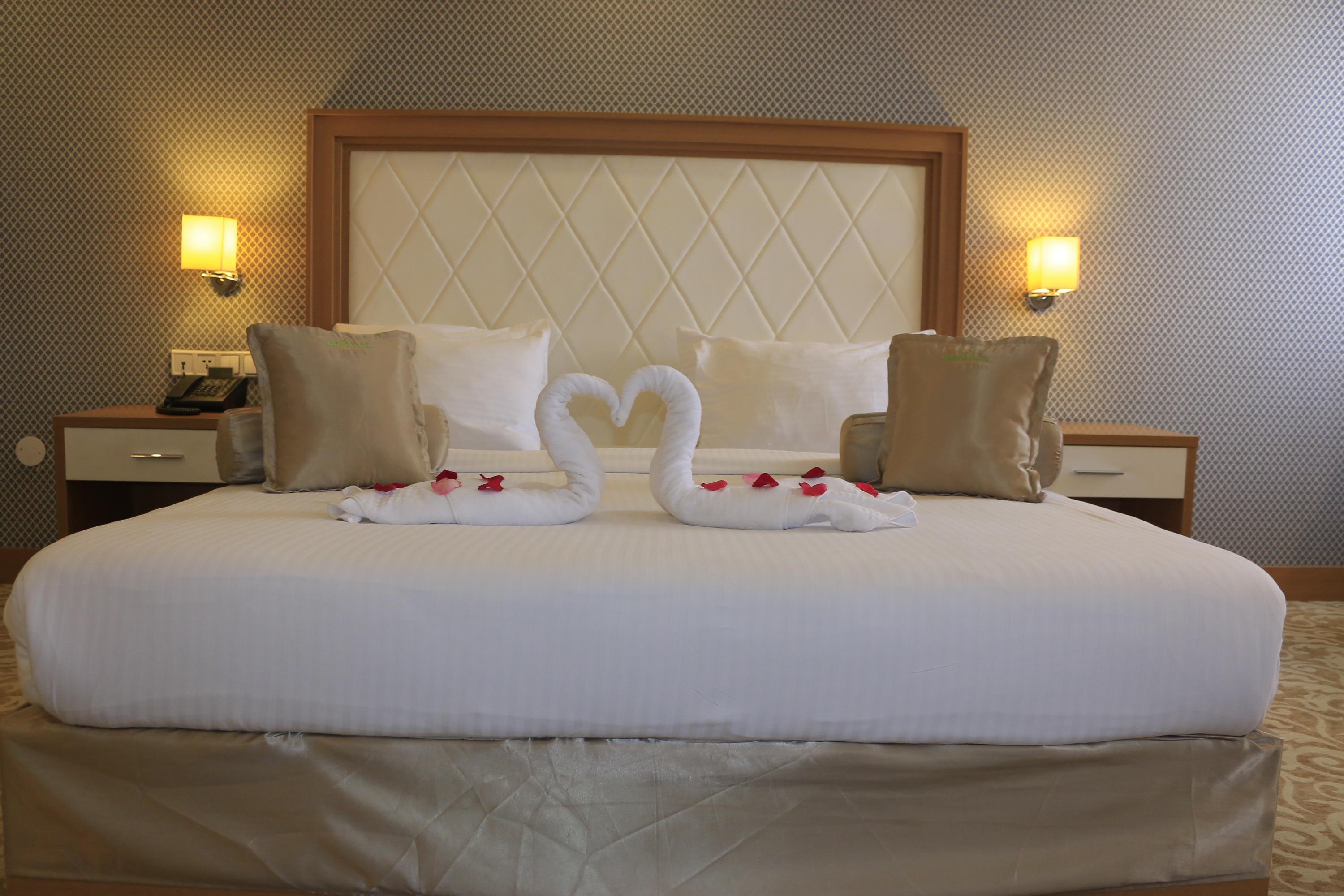 Momona Hotel Адис Абеба Екстериор снимка