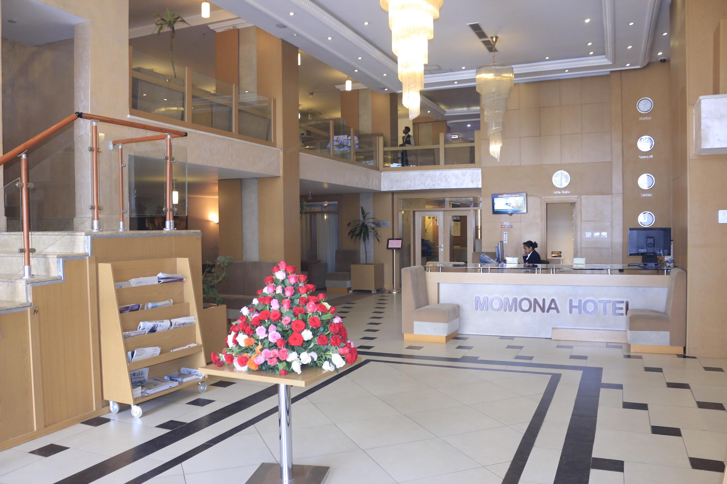 Momona Hotel Адис Абеба Екстериор снимка